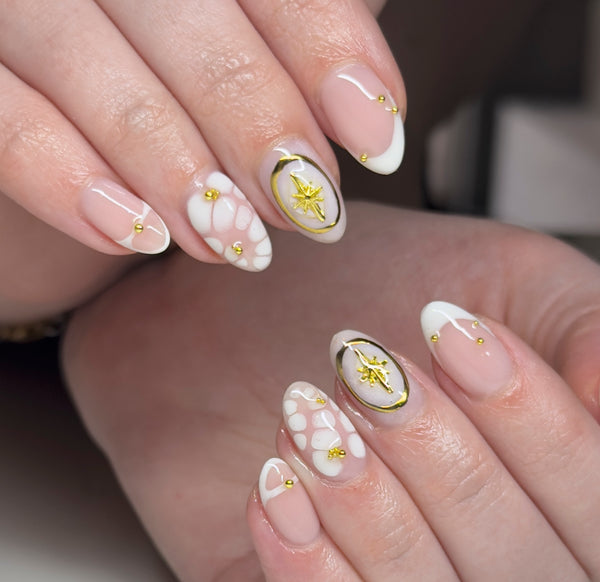 Medium Nail Art